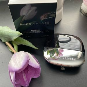 Marc Jacobs Accomplice Blurring Powder
